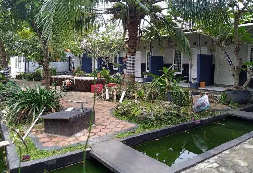 Hotelli Oyo 90229 Fidel Caestro Homestay