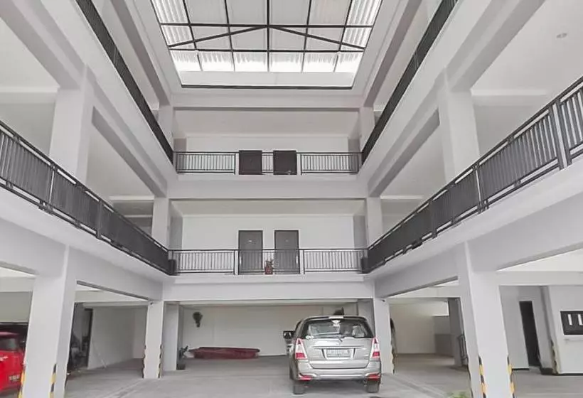 Hotelli Reddoorz Syariah Plus Near Tanjungpura University 2 Pontianak