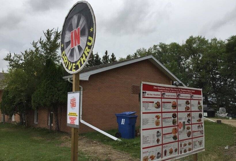 בית מלון כפרי Theodore Motor