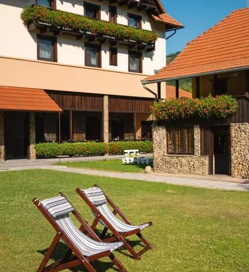 پانسیون Villa Gherman