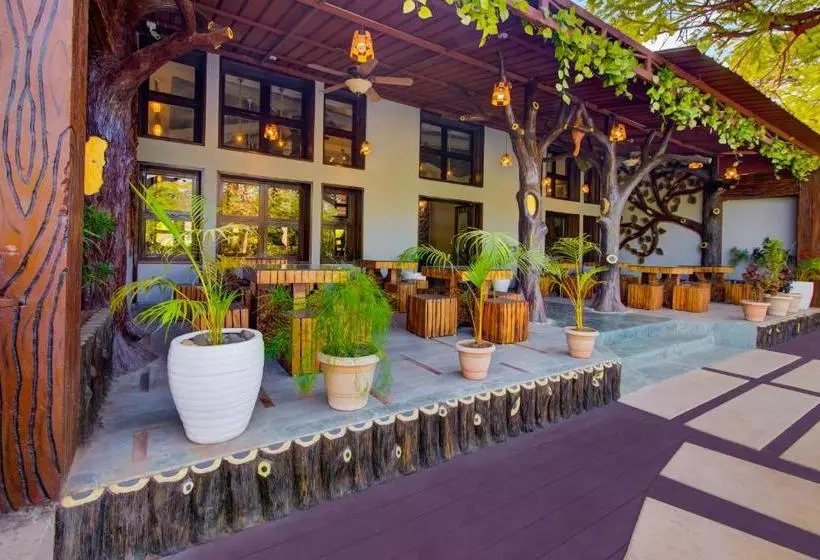 Lomakeskus Club Mahindra Netrang