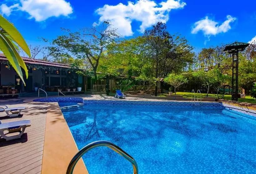 Lomakeskus Club Mahindra Netrang