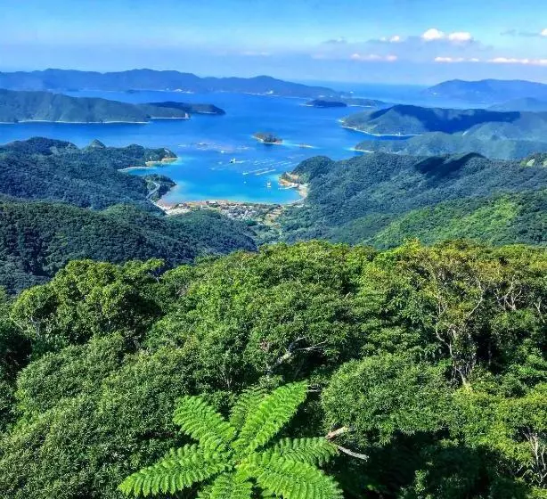 Retkeilymaja みーまん奄美