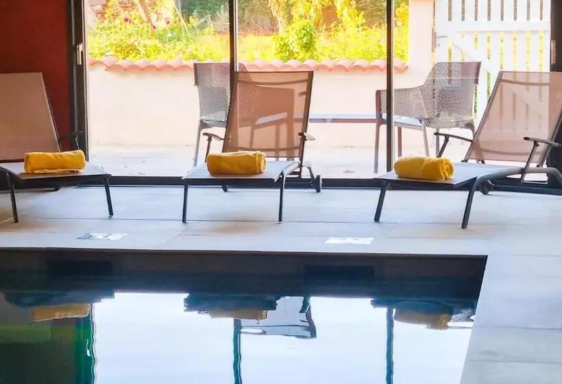 Aamiaismajoitus (B&B) Le Cottage Du Parc