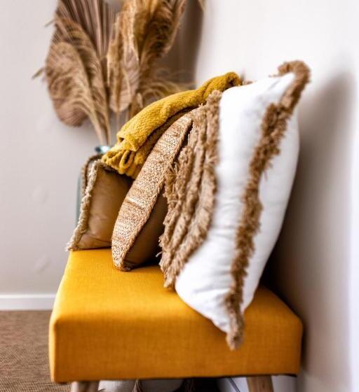 ベッドアンドブレックファースト Nuitées Bohèmes