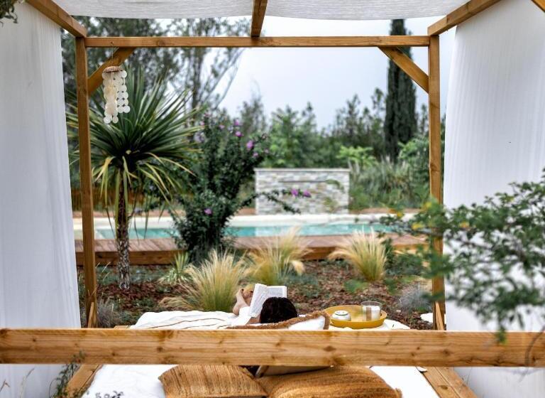 ベッドアンドブレックファースト Nuitées Bohèmes