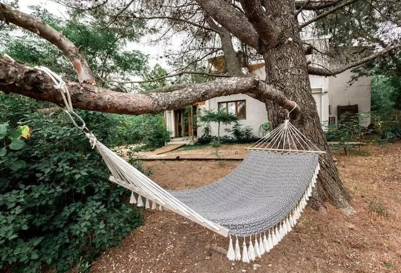 Aamiaismajoitus (B&B) Nuitées Bohèmes