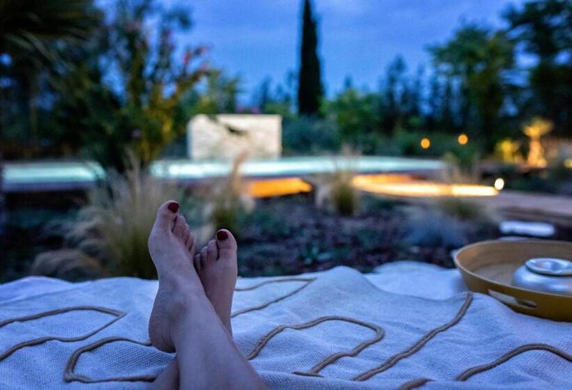 ベッドアンドブレックファースト Nuitées Bohèmes