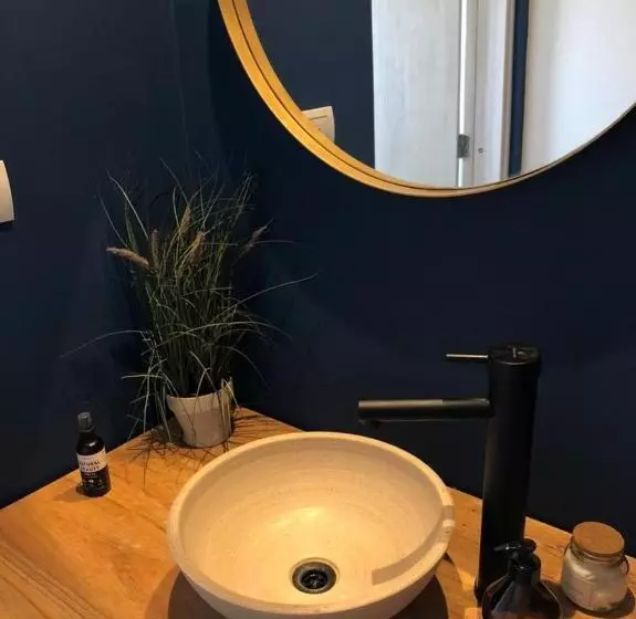 Cantal Bed & Breakfast