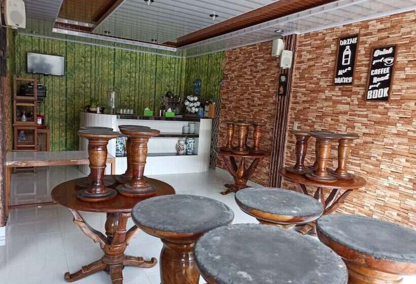 فندق Sumatera Balige