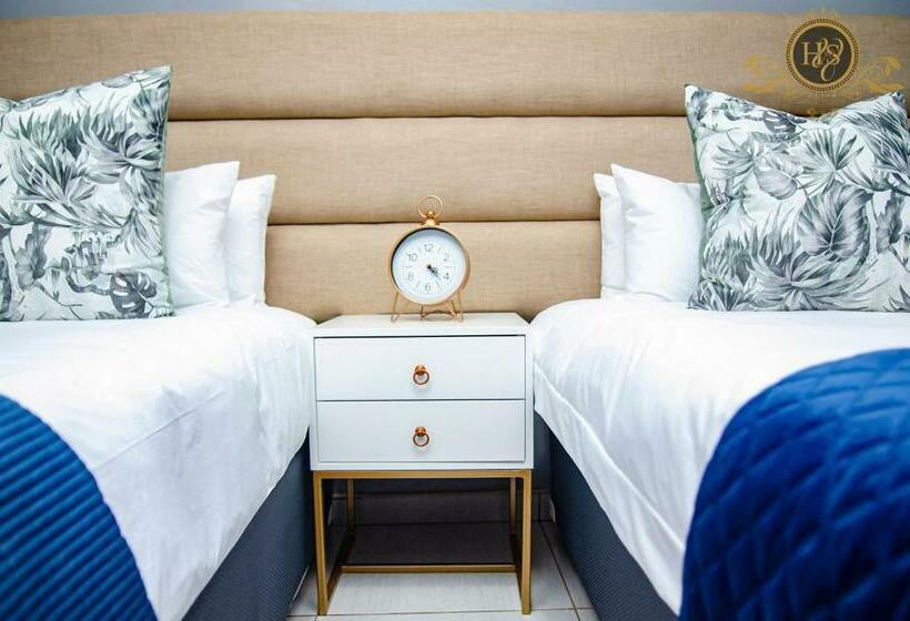 Pension House Of Sollys Guesthouse