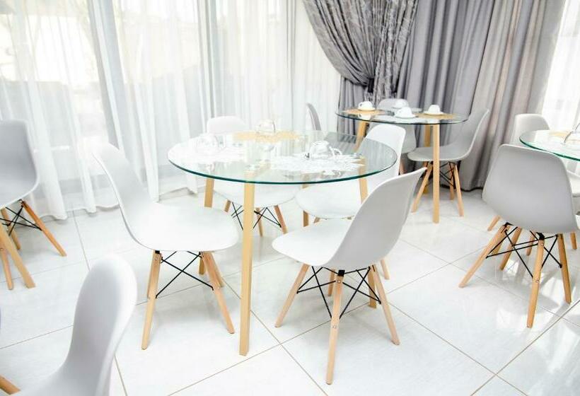 Pension House Of Sollys Guesthouse