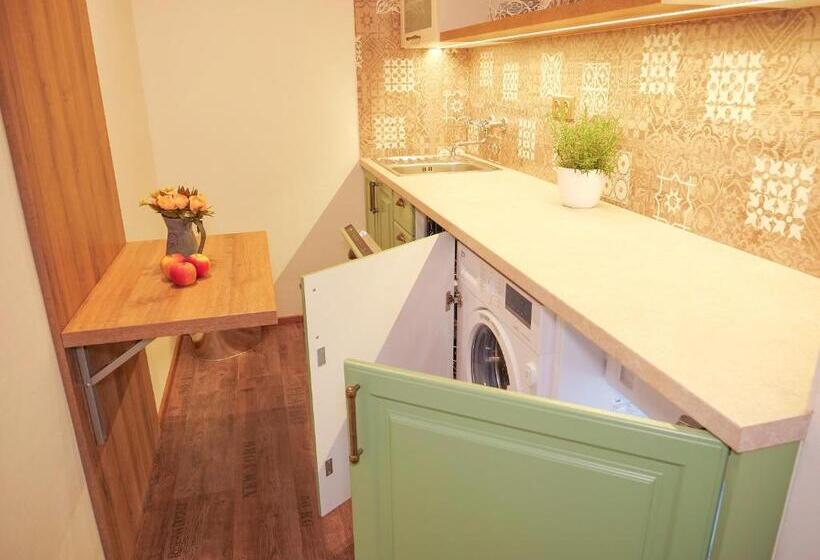 Majatalo Penzion A Restaurace U červinků