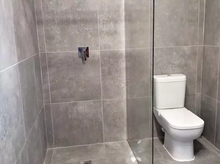 Aamiaismajoitus (B&B) Ikamu S Lodge