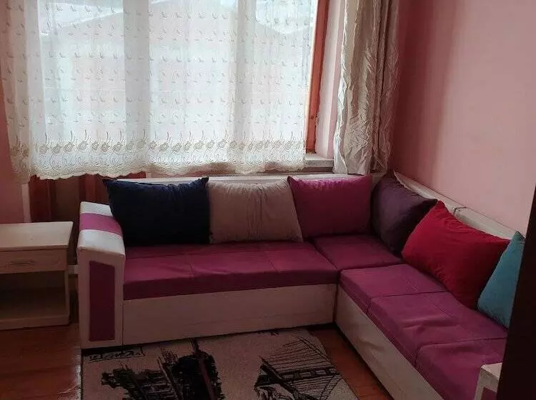 ベッドアンドブレックファースト Afyon Suit Otel