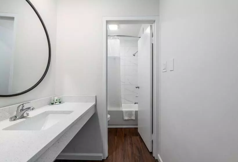 Hotelli Crewe Boutique Inn