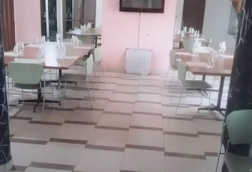 هتل Hôtel 2 La Place