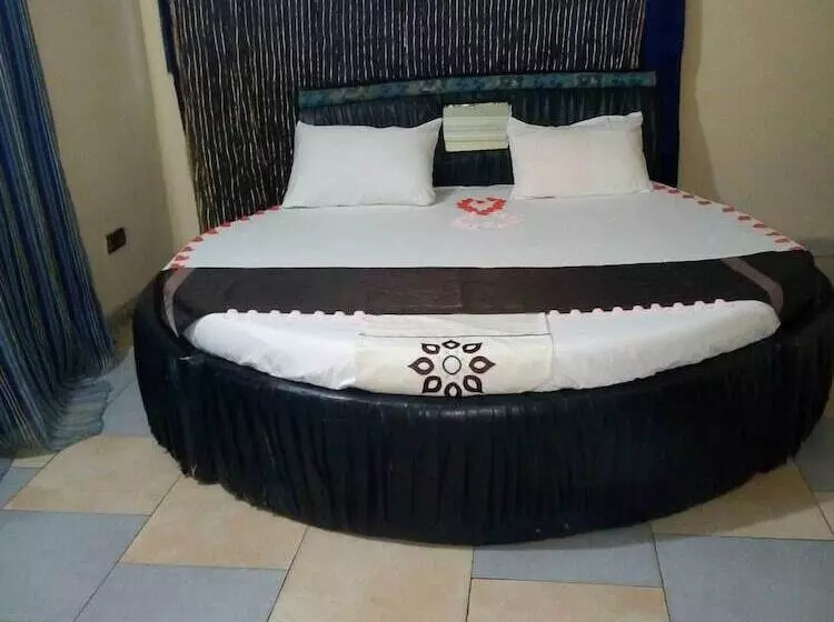 هتل Hôtel 2 La Place