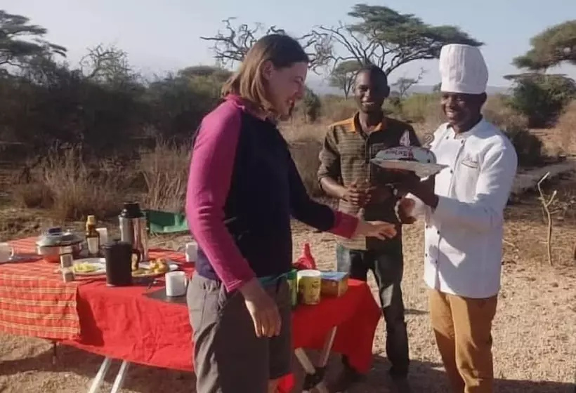 هتل Kimana Amboseli Camp