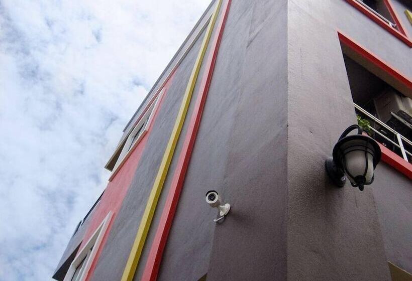 בית מלון כפרי Le Mae Residence