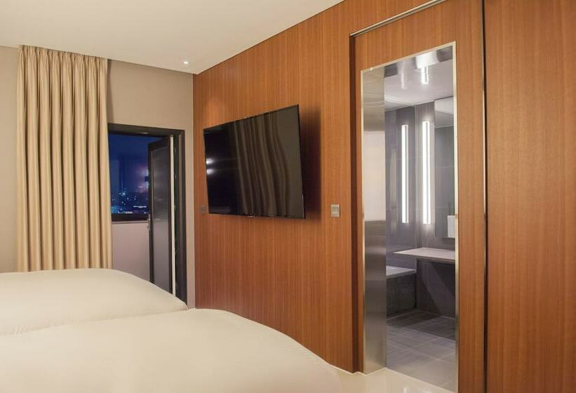 Top Cloud Hotel Cheonan