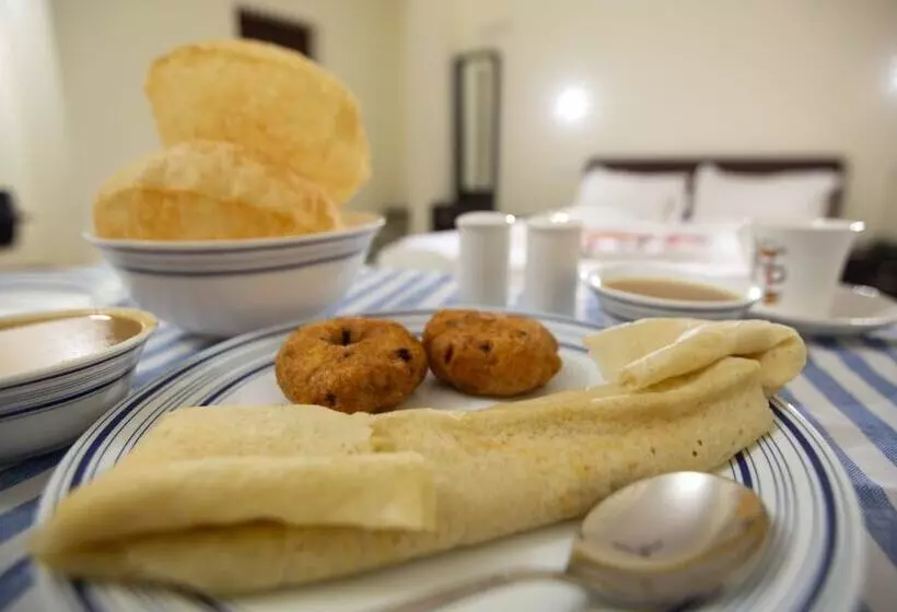 Hotelli Woodside Residency Thekkady