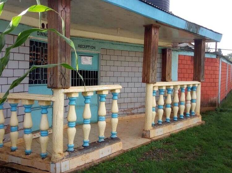 پانسیون Summary Guest House