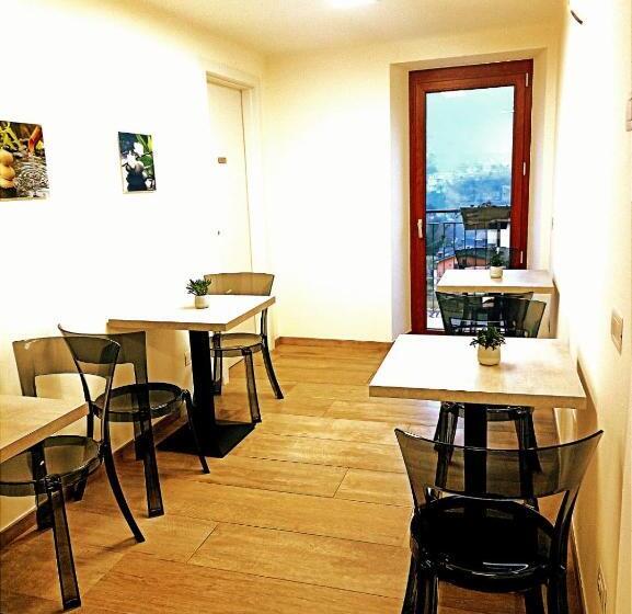 Bed and Breakfast Monte Zucco Relax Self Check In