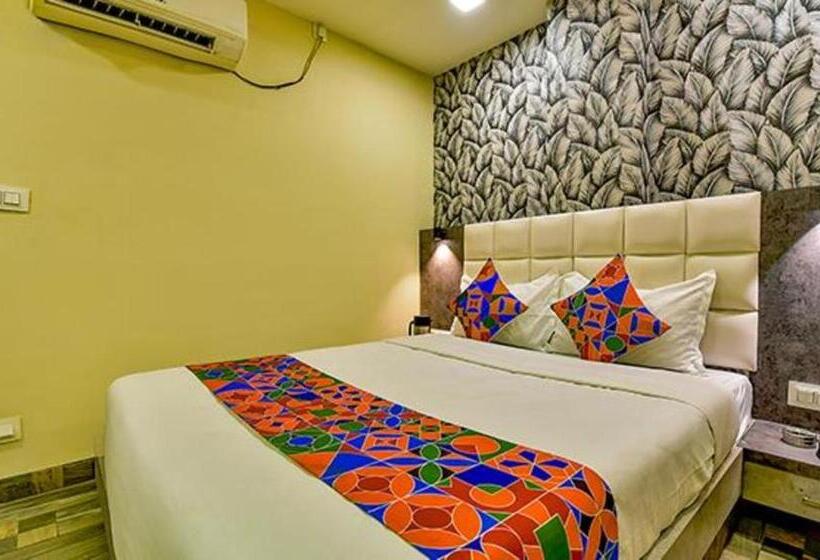 Fabhotel Raj Palace I