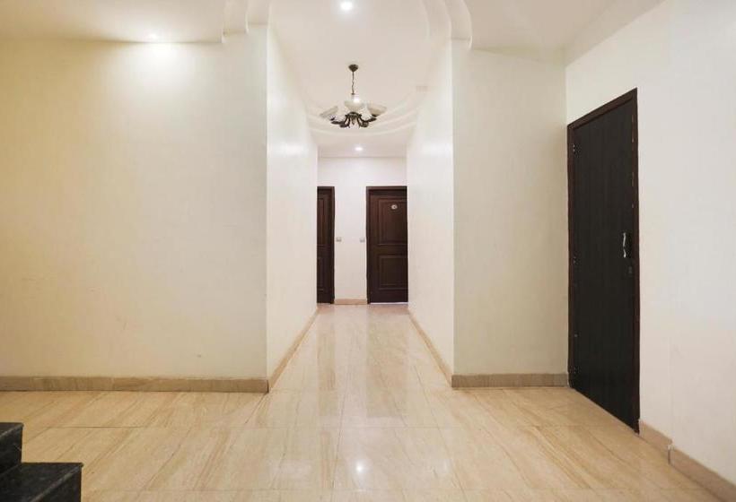 فندق Capital O 74104 The Nest Expo