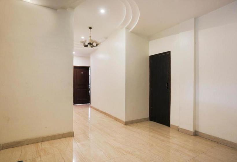 فندق Capital O 74104 The Nest Expo