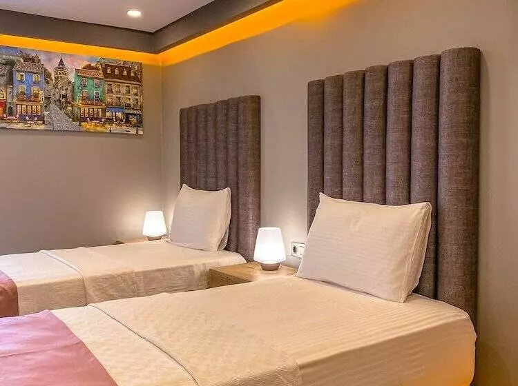 Hotelli L Opera Deluxe