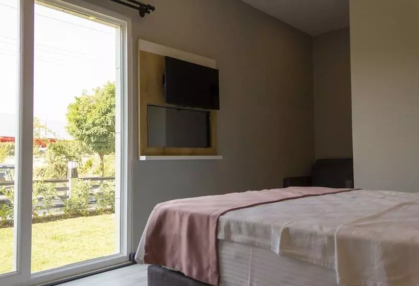 Hotelli L Opera Deluxe