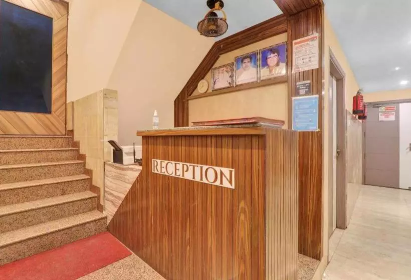 Super Hotel O Sada Shiv Guest House