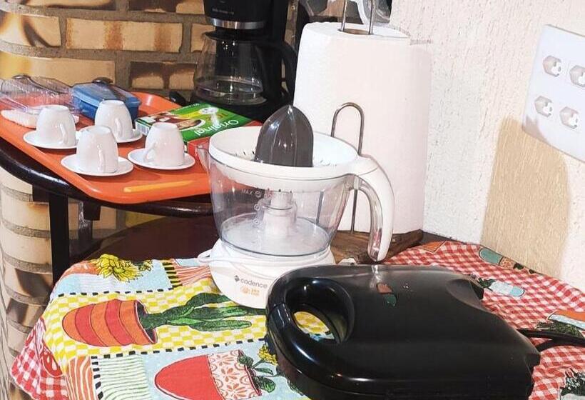 פנסיון Central Praias Suíte 4