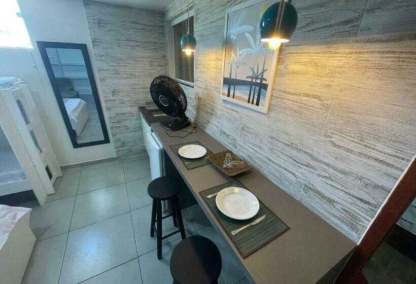 פנסיון Central Praias Suíte 4