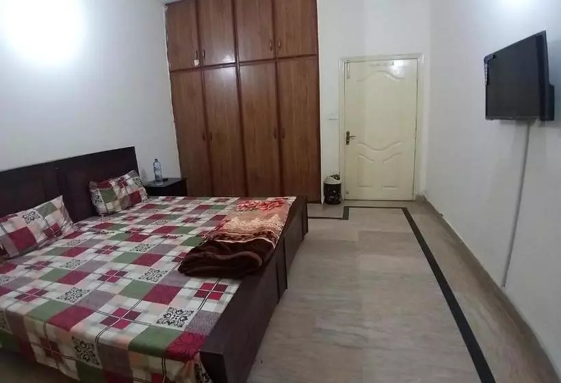 پانسیون Darul Khair