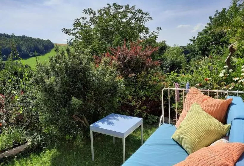 ペンション Penzion Zahrada Nad řekou, Restaurace A Kavárna   Parkování Grátis