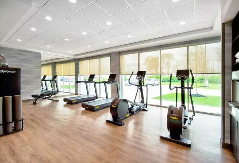 Hotelli Fairfield By Marriott Inn & Suites Cincinnati North West Chester