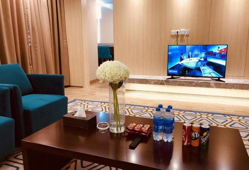 هتل Gwadar Business Center