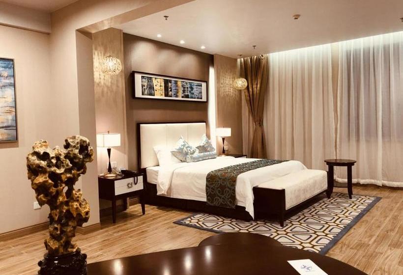 هتل Gwadar Business Center