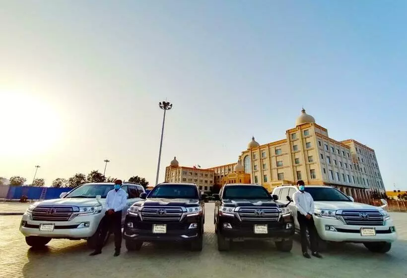 هتل Gwadar Business Center
