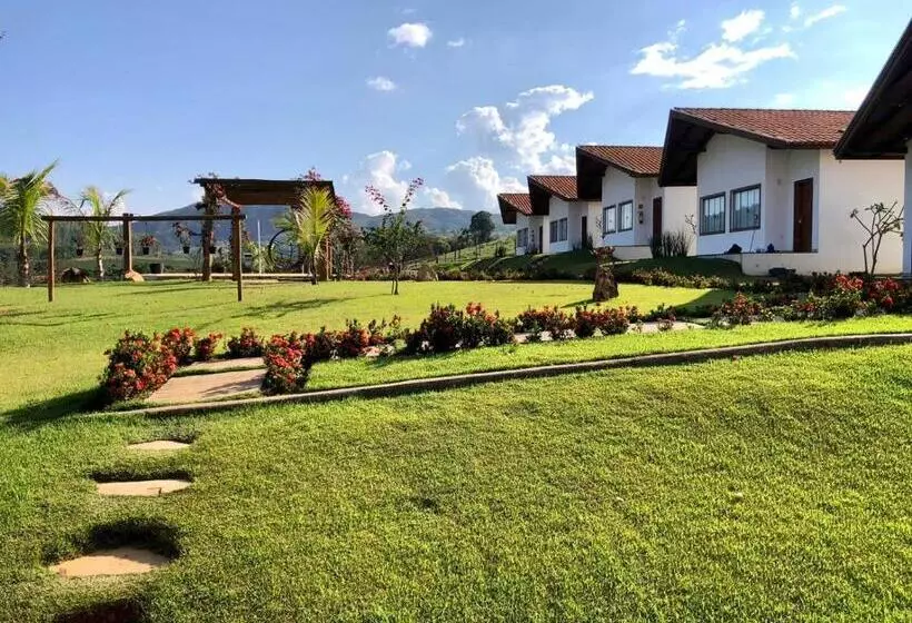 هتل Pousada Pé Da Serra