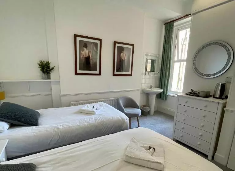 هتل The Lodge Bournemouth