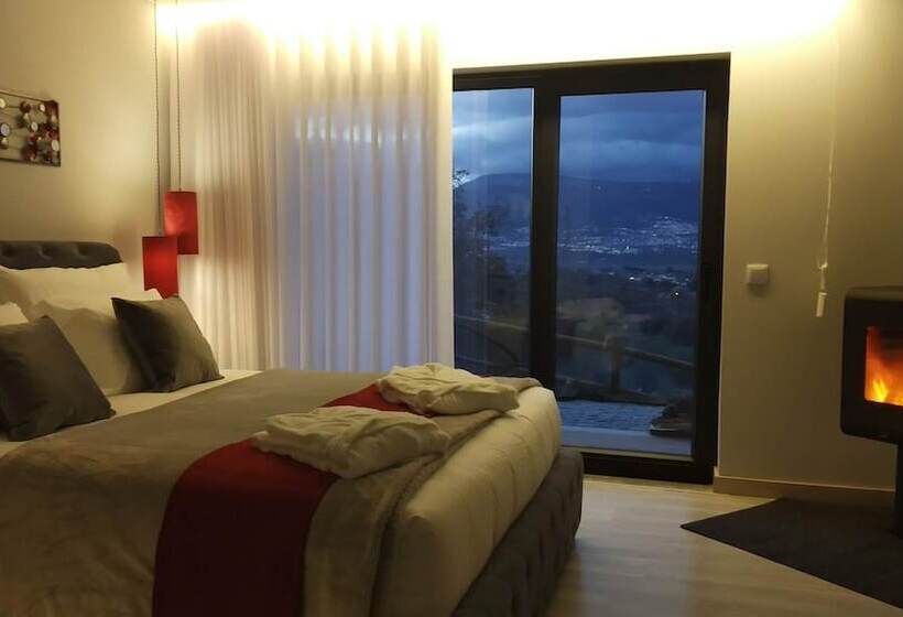 هتل Villa Regadio