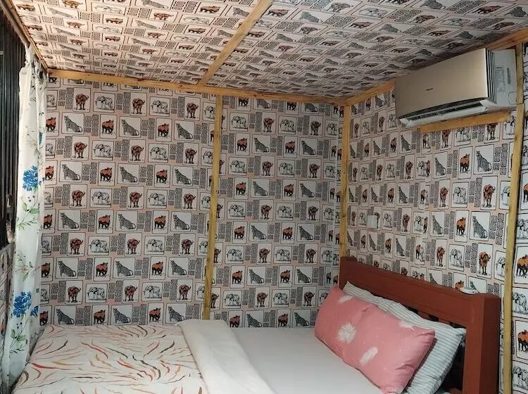 پانسیون Green Garden Guest House