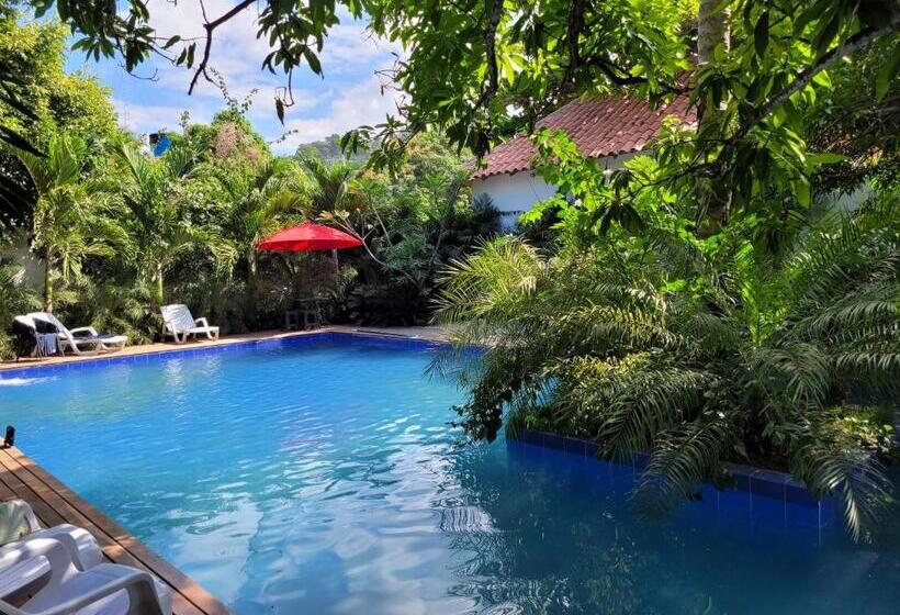 هاستل Hostal Hilltop Palomino