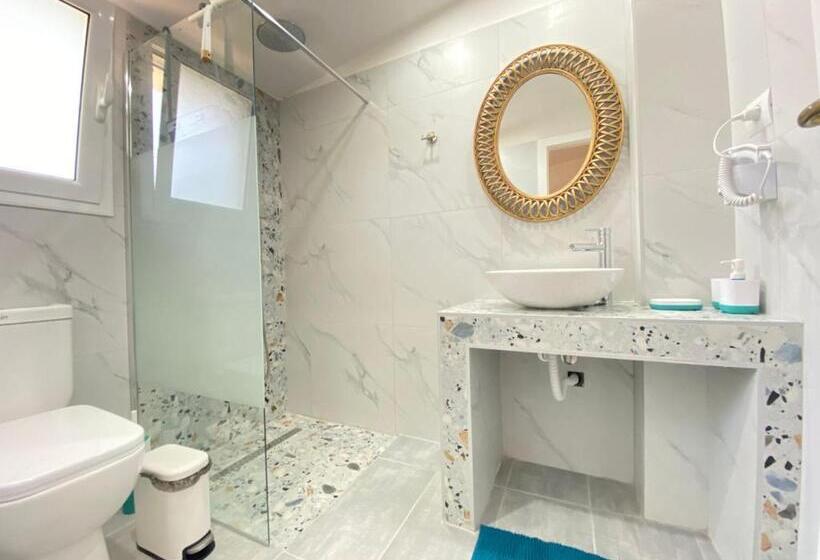 Bed and Breakfast Areti Rooms