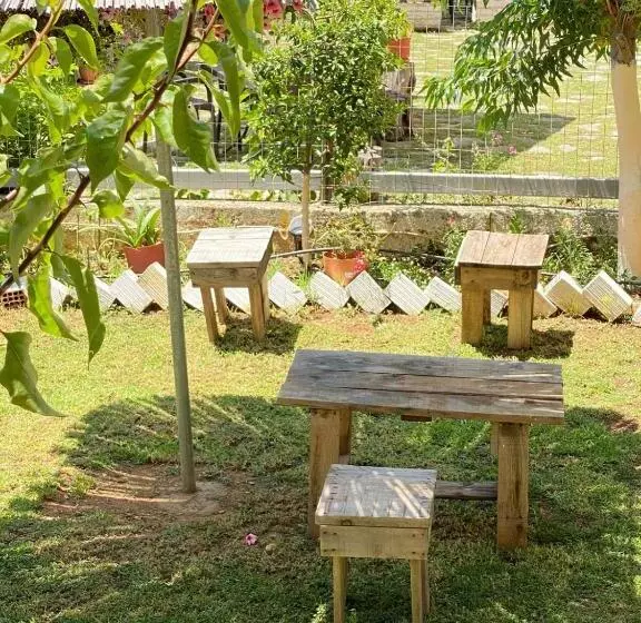 Aamiaismajoitus (B&B) Areti Rooms