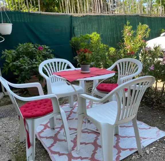 ベッドアンドブレックファースト Côté Court